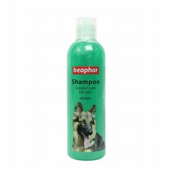 Beaphar - Beaphar Herbal Yağlı Ciltler İçin Bitkisel Köpek Şampuanı 250 Ml 