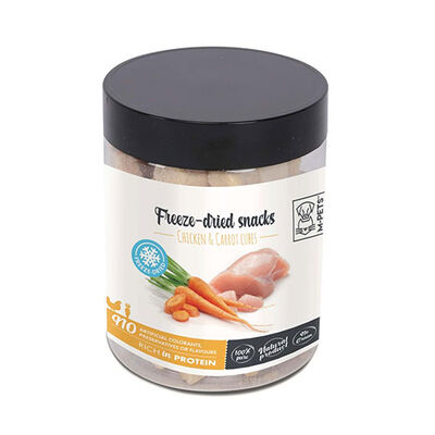 M-Pets Freeze Dried Dondurularak Kurutulmuş %100 Tavuk ve Havuçlu Küp Köpek Ödülü 40 Gr 