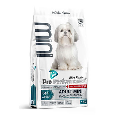 Pro Performance Somonlu ve Yaban Mersinli Küçük Irk Yetişkin Köpek Maması 7 Kg 