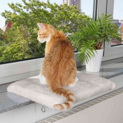 Trixie Kedi Cam Önü Oturma Platformu 51x36 Cm - Thumbnail