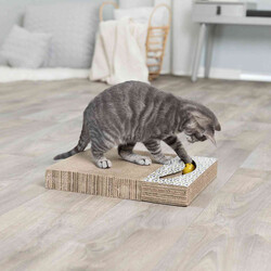 Trixie Oyuncaklı Kedi Tırmalaması Beyaz 38x30 Cm - Thumbnail